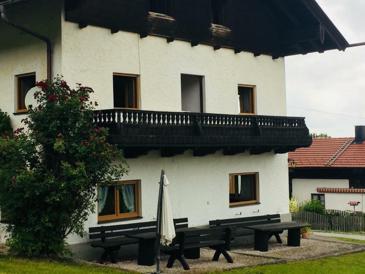 Bauernhaus Dhillon Bernau am Chiemsee Exterior foto
